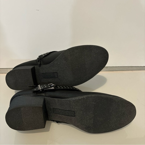 New black booties with buckles, sequence and zip size 8 medium - Picture 6 of 6